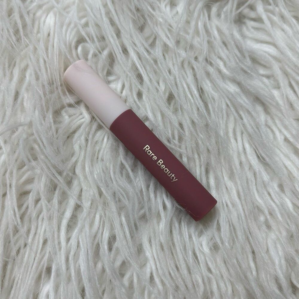 Rare Beauty Lip Souffle Matte Cream Lipstick Courage - Picture 8 of 9